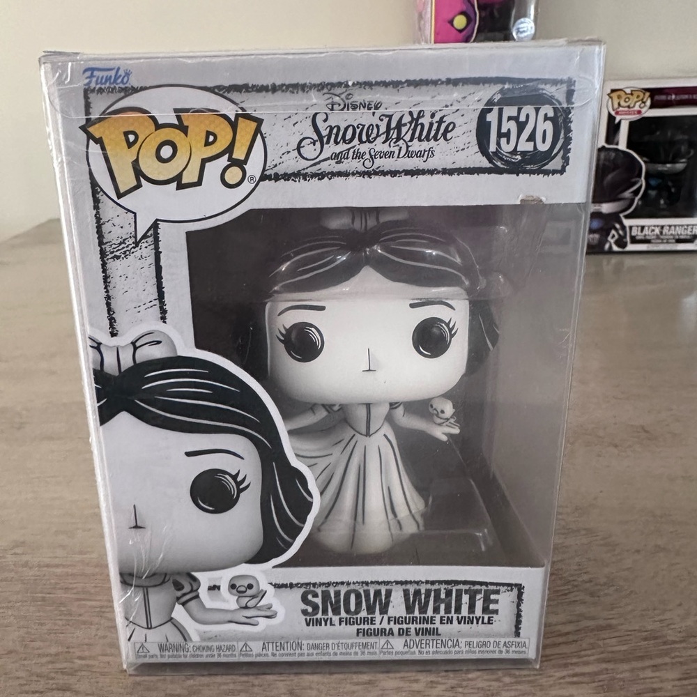 Funko Pop Snow White Black and White Vinyl Figure